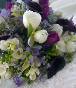 Wedding Flowers in Season – Find Wedding Flower Availabilities and Colors | Platinum Invitations ...